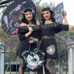 Elvira Bewitched Heart Bag -Kreepsville 666 Shop BGHEB 6