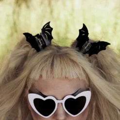 Bat Hair Claw Clip Black -Kreepsville 666 Shop HCCBB 6 afff94d3 0054 4f81 97fe 1bee84b0f524