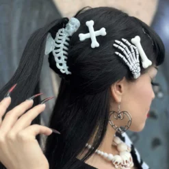 Skeleton Bone Hand Hairslides White -Kreepsville 666 Shop HSBHW 5